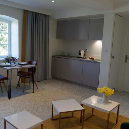 Lodges En Pierres Dorees Saint-Germain-Nuelles Экстерьер фото