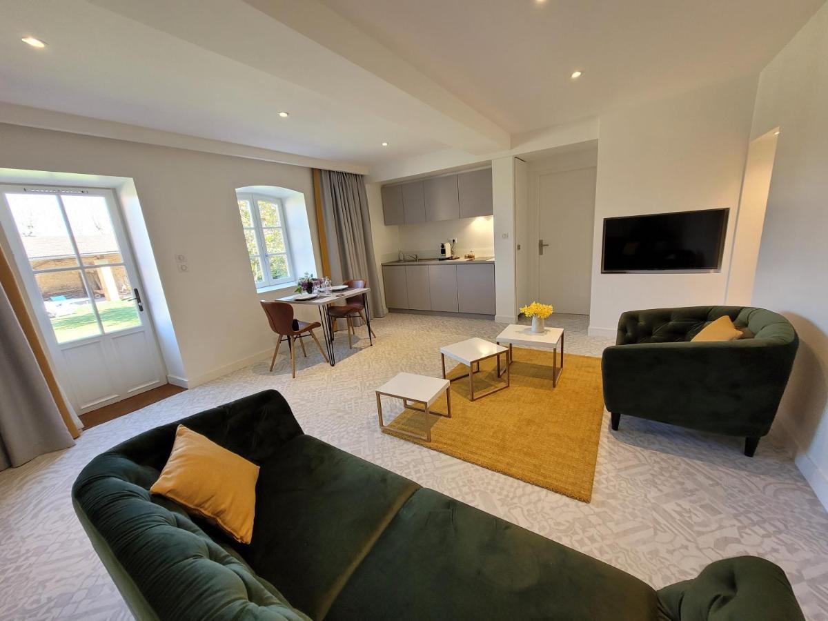 Lodges En Pierres Dorees Saint-Germain-Nuelles Экстерьер фото